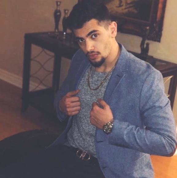 Profile Picture of Amir Moradi (@amirmoradi) on Poshmark