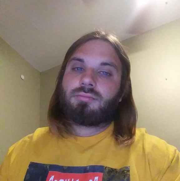 Profile Picture of Jeremy Locke (@chancelck91) on Poshmark