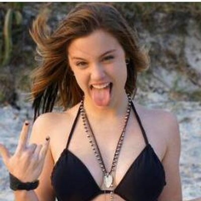 Profile Picture of Alice Sanches (@alicesanches4) on Twitter