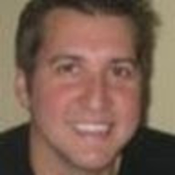 Profile Picture of Chris Lewczyk (@chrislewczyk) on Poshmark
