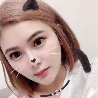 Profile Picture of Miranda Huang (@weifanb) on Facebook