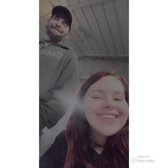 Profile Picture of Trista Hinkley (@tristahinkley) on Poshmark