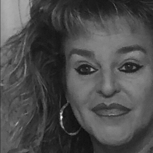 Profile Picture of Carlos Bagby (@cbagby0718) on Poshmark