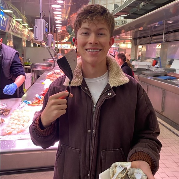 Profile Picture of George Duffy (@george_duffy) on Poshmark