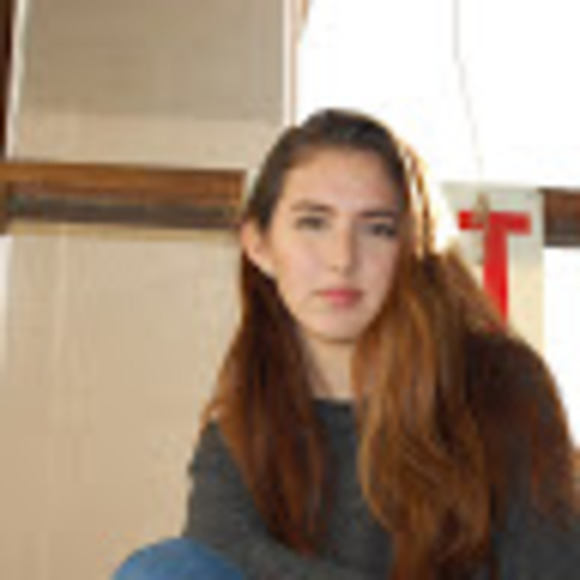 Profile Picture of Lara Murphy (@murphy2k) on Poshmark