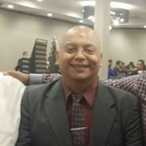 Profile Picture of Eduardo Jimenez (@eduardojimen714) on Poshmark