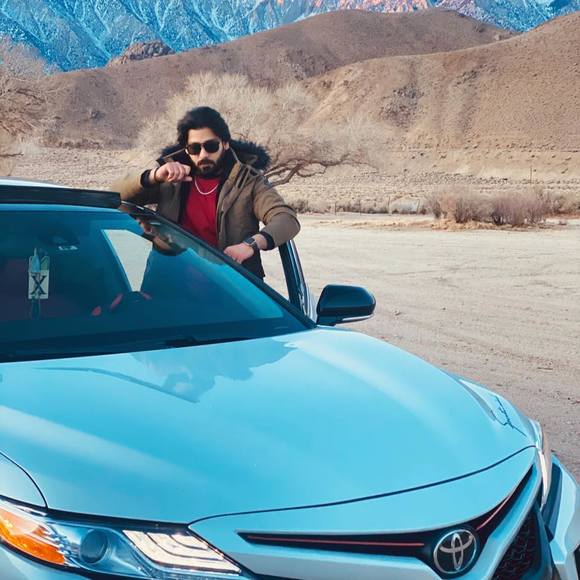 Syed Raza - Poshmark Profile Picture of Syed Raza (@dreamboy_sunny) on Poshmark