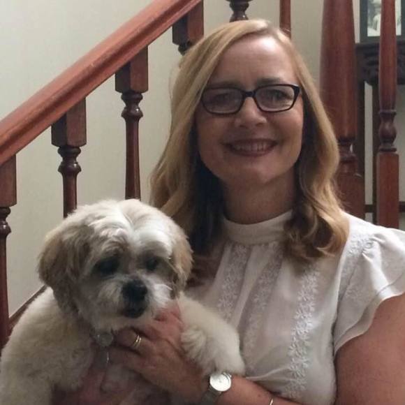 Profile Picture of Tracey Mateer (@traceymateer) on Poshmark