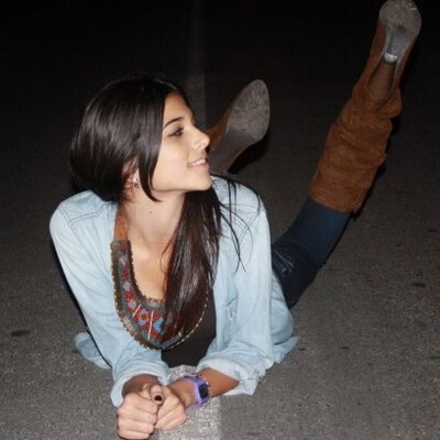 Profile Picture of Isabelle Blake (@IsabelleBlake) on Twitter