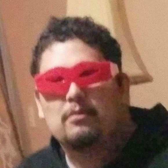 Profile Picture of Bigman Biggerheart (@jmasterj61) on Poshmark