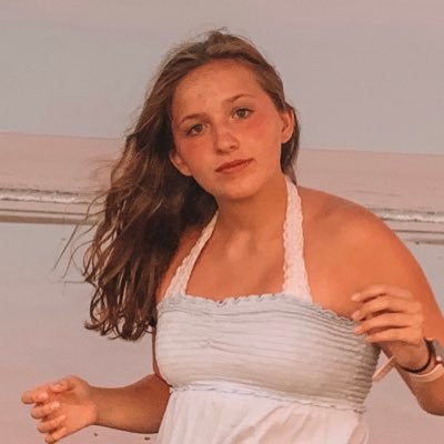Profile Picture of Emma Wajszczuk (@emm_wajs17) on Twitter