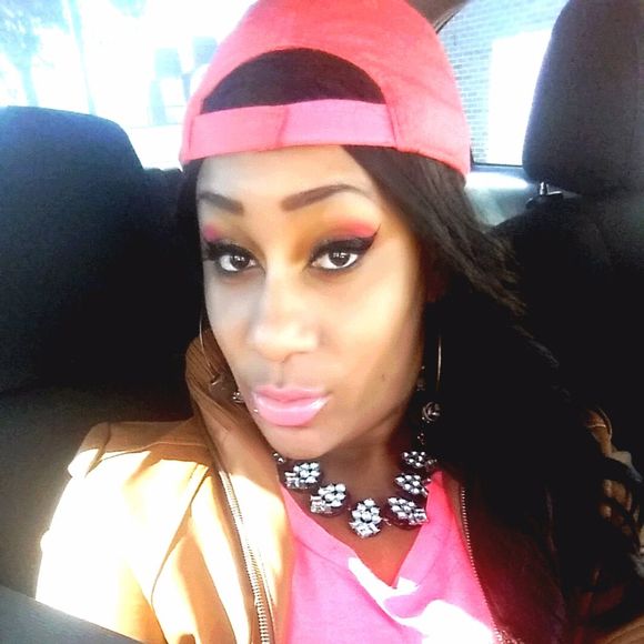 Shawntel Rife - Poshmark Profile Picture of Shawntel Rife (@draemommy) on Poshmark