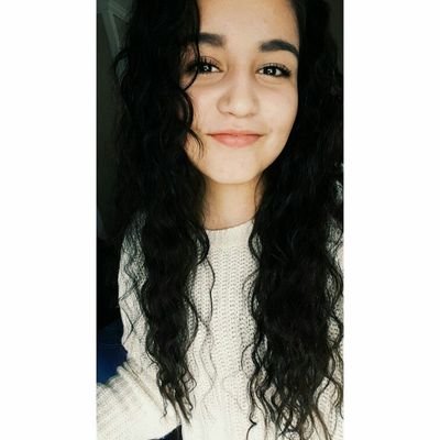 Profile Picture of Karime Castillo (@KarimeCastill17) on Twitter