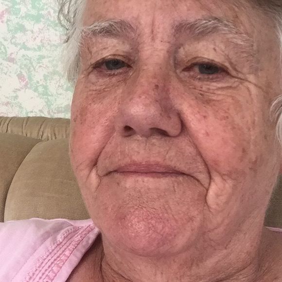 Profile Picture of Vicki Ortlepp (@vickiortlepp) on Poshmark