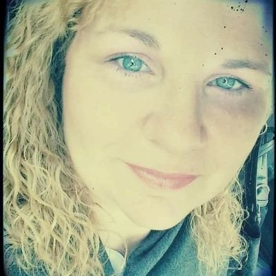 Profile Picture of Kimberly Hurt (@Kimberl95275354) on Twitter