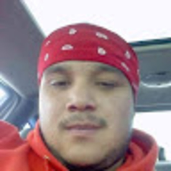 Profile Picture of John Goings (@jgoings993) on Poshmark