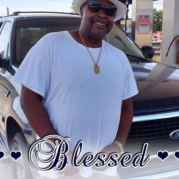 Profile Picture of Steven d. Gauldin (@sgauldin) on Poshmark