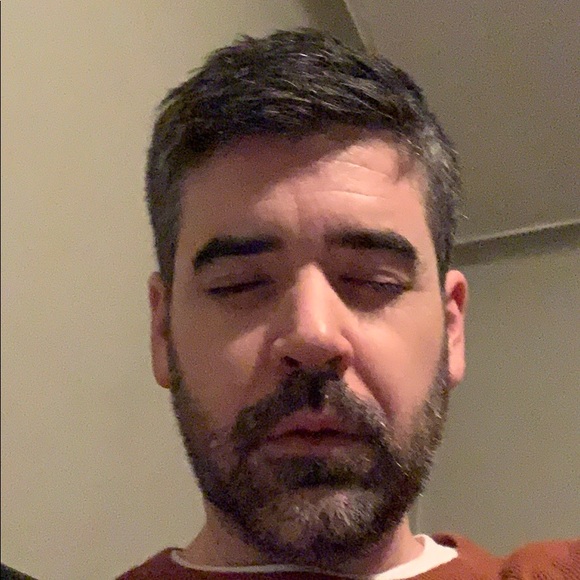 Profile Picture of Andrew Pettit (@apettit81) on Poshmark