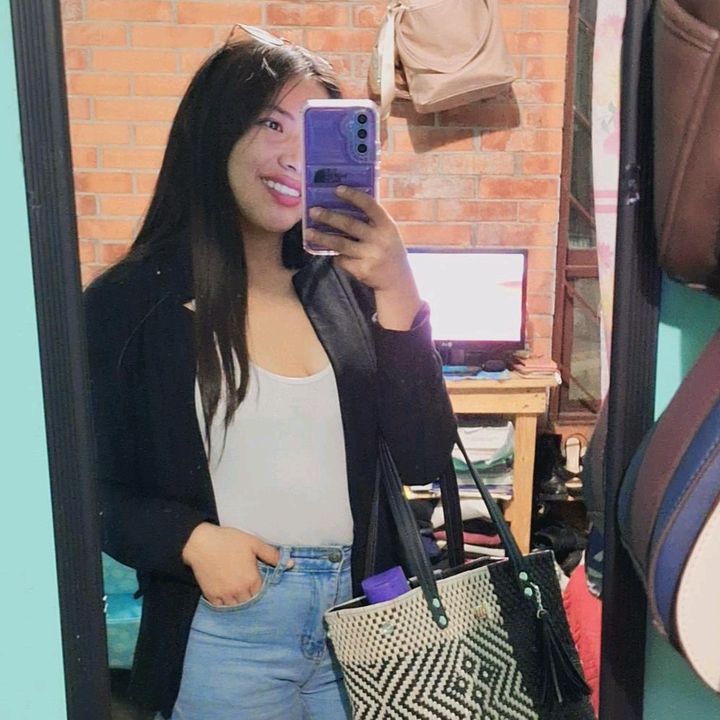 Profile Picture of Mitzi Flores Sánchez (@@mitzifs22) on Tiktok