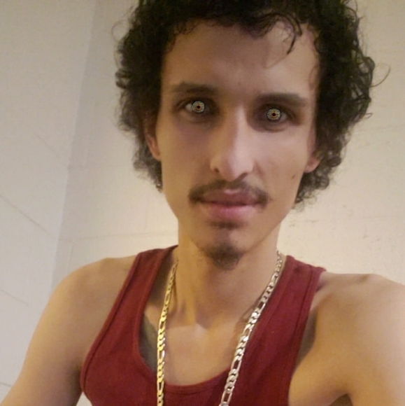 Profile Picture of Nephew Nephew (@nephewnephew) on Poshmark