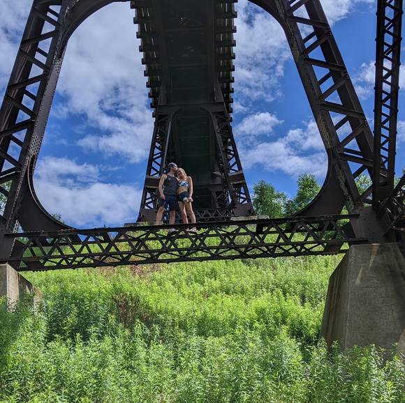 Profile Picture of Heather Greszler (@heathergreszler) on Poshmark