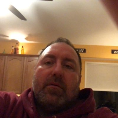 Profile Picture of Richard Crouse (@RichardCrouse17) on Twitter