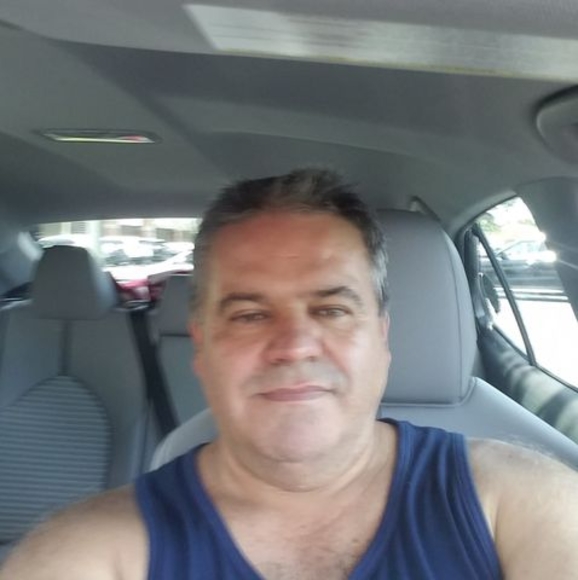 Profile Picture of Alfredo Netto (@alfredonetto) on Poshmark