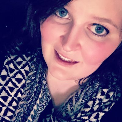 Profile Picture of Amanda Steffes (@sugardove22) on Twitter