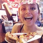 Profile Picture of Lauren McDaniel (@lolospizzadough) on Instagram