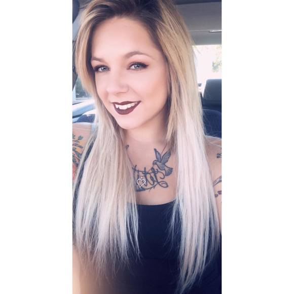 Profile Picture of Marisa Marsalese (@marisamarsalese) on Poshmark