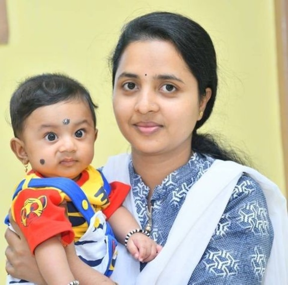 Profile Picture of Divyashree Mahesh (@divyashreemahi) on Poshmark