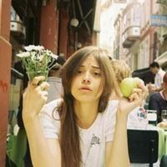 Profile Picture of Casey Bates (@casey_fnso6hb) on Poshmark