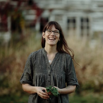 Profile Picture of Rachel Wolf (@lusa_mama) on Twitter