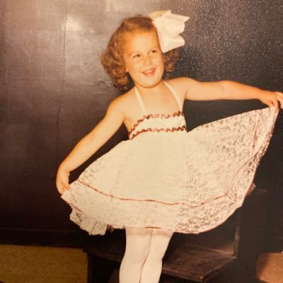 Profile Picture of Jessica S. Bryan (@JessicaSBryan) on Twitter