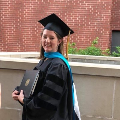 Profile Picture of Dr. Andrea Graff (@Andista0943) on Twitter