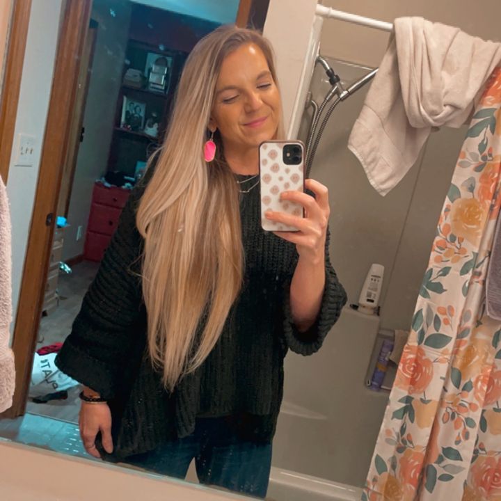 Profile Picture of Jennifer Lollar (@@ajdesigns2014) on Tiktok