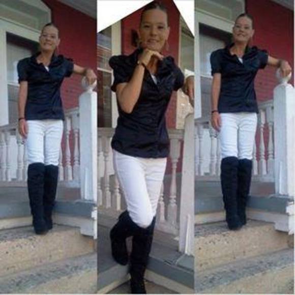 Profile Picture of Daffeny Finch (@dafduck) on Poshmark