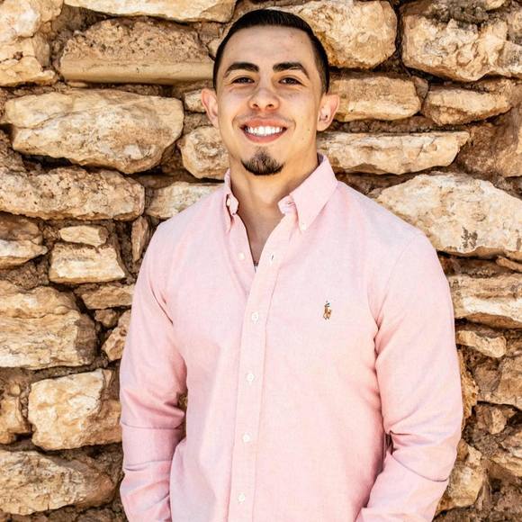 Profile Picture of Michael Lopez (@mike12345678) on Poshmark