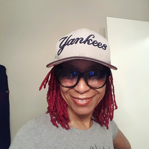 Dionne Long - Poshmark Profile Picture of Dionne Long (@dionelong) on Poshmark