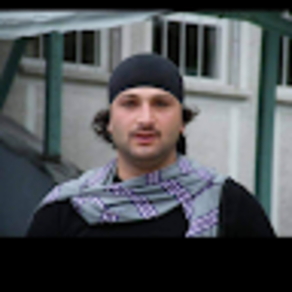 Profile Picture of Roma Kurtskhalidze (@rkurtskhalidze) on Poshmark