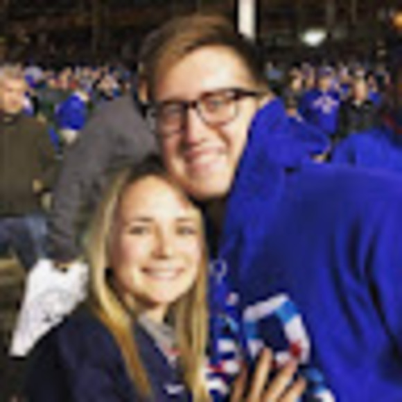 Profile Picture of Natalia Jezyk (@jezyknatalia22) on Poshmark