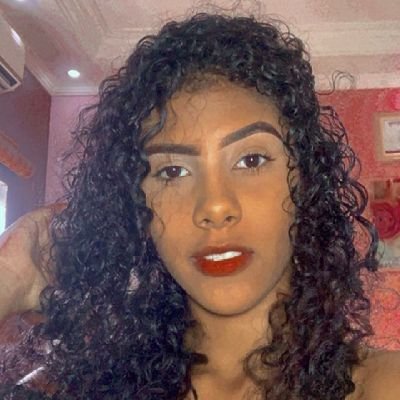 Profile Picture of Serena (@PicassoJulia) on Twitter