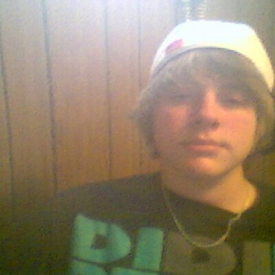 Profile Picture of Aaron Adamski (@brokeadamski) on Twitter