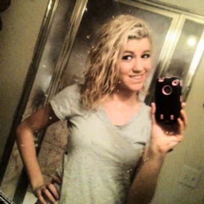 Profile Picture of Amanda Bollinger (@abollinger0527) on Twitter