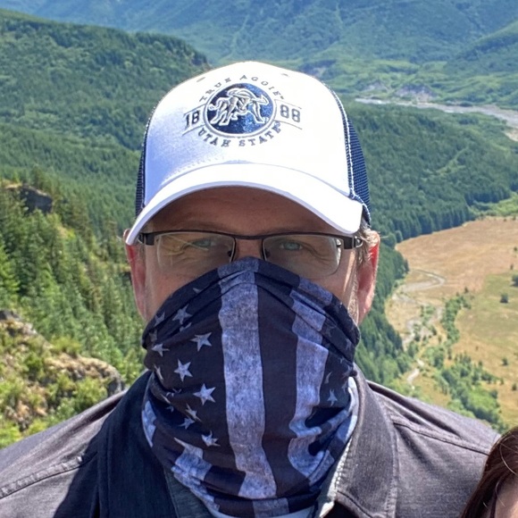 Profile Picture of Marc Blauer (@doverust) on Poshmark