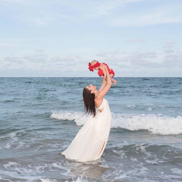 Profile Picture of Kendra Gerner (@twiggy_44010) on Poshmark