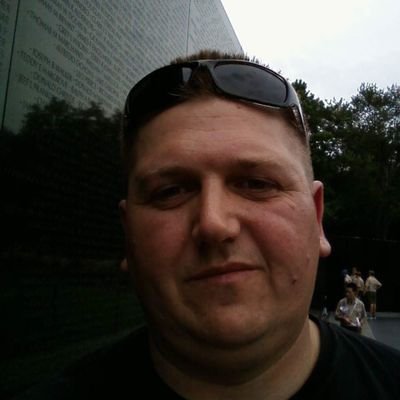 Profile Picture of Michael Dobrowolski (@GeekyMetalGuy) on Twitter