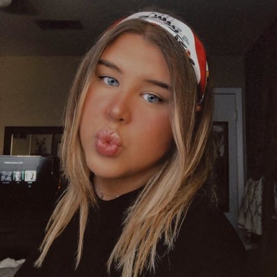 Profile Picture of ✰ Karlie ✰ (@Campbell_Karlie) on Twitter