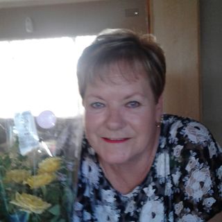 Susan Cronje - Facebook Profile Picture of Susan Cronje (@susancronje.capetown) on Facebook