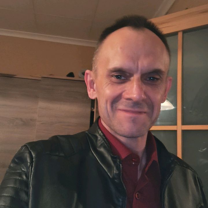 Profile Picture of Robert Piotrowicz522 (@robertpiotrowicz5) on Tiktok